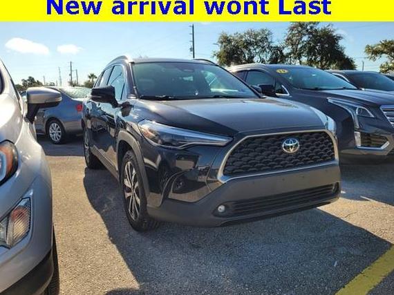 TOYOTA COROLLA CROSS 2024 7MUEAABG4RV083368 image TOYOTA COROLLA CROSS 2024 7MUEAABG4RV083368 image